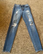 Blue Distressed Jeans 