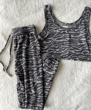 Colsie Pj Zebra Set