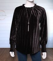 Cable & Gauge Crushed Velvet Pleated Long Sleeve Blouse Black Size S