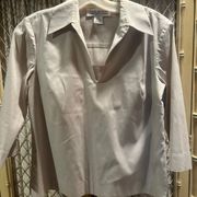 Ladies Top "The Works" by Saks Fifth Avenue - size 6