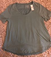 NWT  Loft Faded Aquamarine Shirt Sleeved Swingy Tee Size Medium