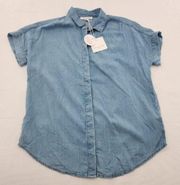 Beach Lunch Lounge Womens Size XS Chambray Blue Short Sleeve Button Up Shirt