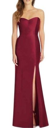 ALFRED SUNG - NWT - STRAPLESS TRUMPET GOWN STYLE D759 BURGUNDY SIZE 8