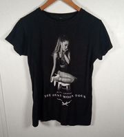 Ariana Grande tour t-shirt "the Honey moon" 2015 size small