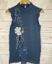 Belle Vere • Sleeveless Blouse • Embroidered • XS