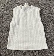 Urban romantics white knit sweater vest size small