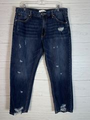 KanCan distressed jeans womens straight leg size 15/31 measured 35X27.5