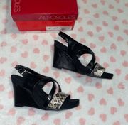 Aerosoles black and white snake print wedge heels size 7 new in box