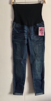 Maternity Jeans, Medium