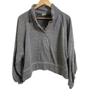 By together collection women's grey heathered oversized crop long sleeve Small