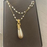 Vintage Nolan Miller Glamour Collection Vienna Pendant