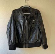 Torrid women’s faux leather PU bomber style jacket size xl