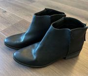 Womans ankle booties