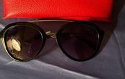 Brand new Guess sunglasses