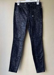Kut from the Kloth High Rise Mia Toothpick Skinny Jean in Reptile Print Size 4