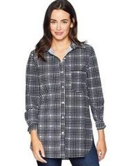 Lysse Schiffer black plaid microfiber Button down size small