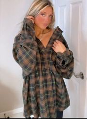 Amazing Oversized Green Abercrombie and Fitch Womens Flannel