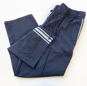 St. John’s Bay Womens M Track Pants Ankle Crop Navy Blue White Stripe Coastal