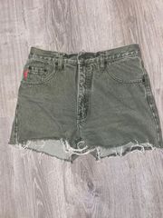 Women’s jean shorts