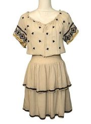 FRANCESCA’S Beige Blue Embroidered Elastic Drop Waist Peasant Dress