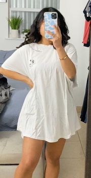 Old Navy White Tee