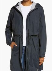 L.L. Bean Meridian Hooded Raincoat NWT size XL