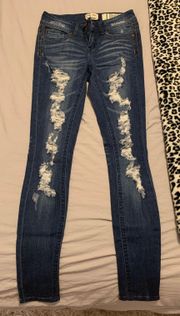 Distressed Jeans 