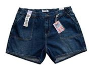 Wax Jean Plus Woman Dark Wash Pockets Denim Jean Skater Shorts Size 3X NEW