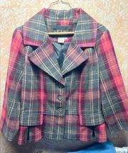 3/$25 ⭐️ Women’s Large plaid blazer