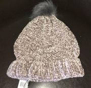 BCBGeneration Gray Chenille Beanie w Pom Pom