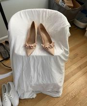 Kaari Blu Sz9 Nude Suede Pumps