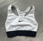 sports bra