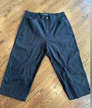 New Ralph Lauren black Capri jeans 5 pocket style sz 16. G0170