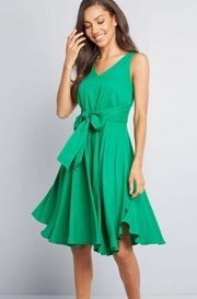 NWT  Green Brilliant Motivation Tie Dress Belted Midi Tea Length New