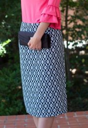 Dainty Jewells Black And White Floral Skirt