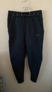 Nike Men’s Tech Sweatpants