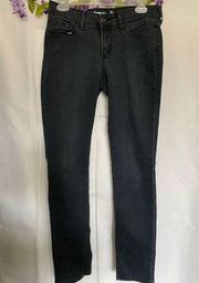 Levis Denizen 216 Skinny Fit Misses Jeans.