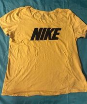 Nike  Women’s Casual T-shirt Size L