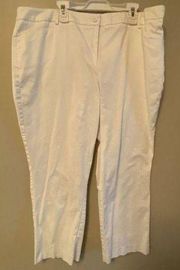 New York and Company Buttoned Back Pocket White Capri Pants Women's Sz 18