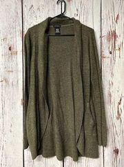 Max & Mia Women's The Essential Travel Cardigan Sweater - Green / Size Medium