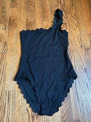 Black One Shoulder Swimsuit