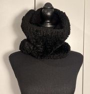 UniQlo neck warmer  one‎ size