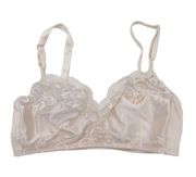 Maidenform Vintage 1980s 90s  Sweet Nothings Bra 6918 Satiny Lace Ivory Size 36D