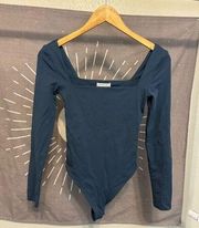 Aritzia Babaton Bodysut