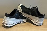 On Cloud Women’s Helion Cloudtec Sneakers Black & White Size 7