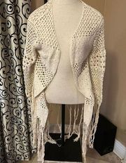 Chelsea & Violet small crochet hippie kimono cardigan sweater top