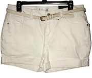 APT9 WHITE WITH PINK BELT MID RISE JEAN SHORTS SIZE 8