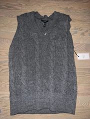 Sweater vest