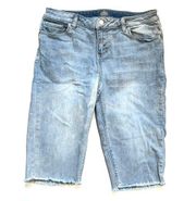 New York & Company Soho Jeans Light Wash Bermuda Shorts Raw Hem 10