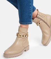 JONES NEW YORK Ollee Chain Link Ankle Boots, Cream Size 8.5M